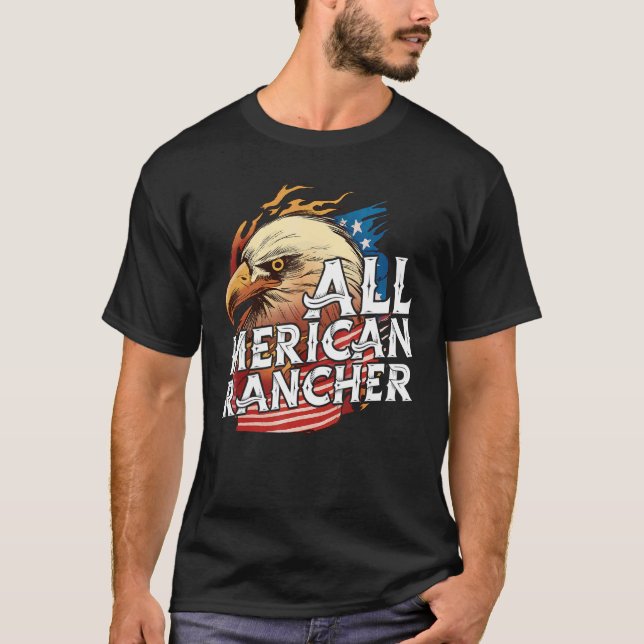 Alla Merican Rancher 4:e Juldagen Eagle USA flagga T Shirt (Framsida)