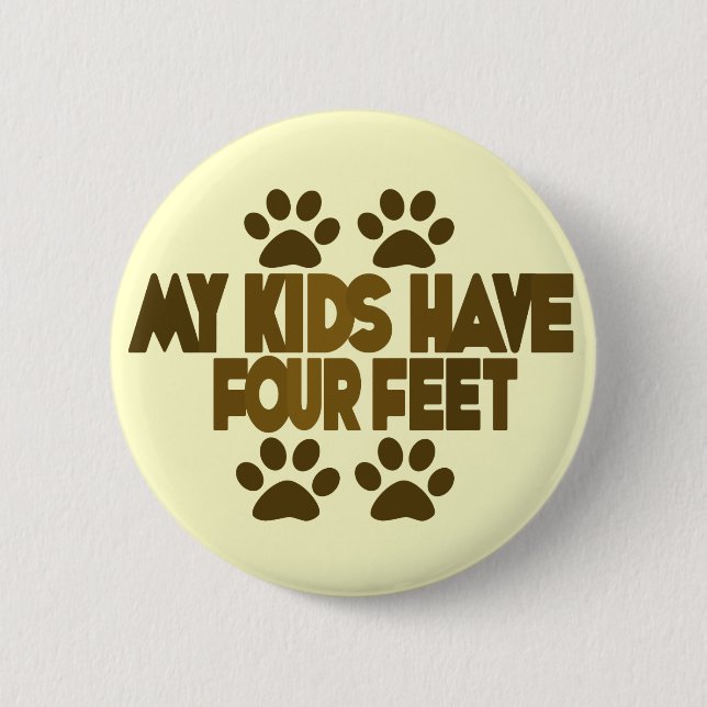 Alla mina barn har fyra fötter knapp (Framsida)