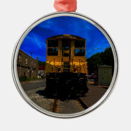 Alla ombord på tåget julgransprydnad metall