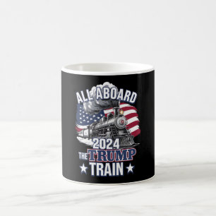 Alla ombord på Trump-tåget Trump 2024 Patriotisk U Kaffemugg