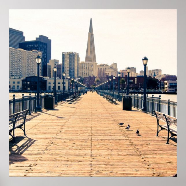 Alla vägar leder till pyramid. poster (Framsidan)