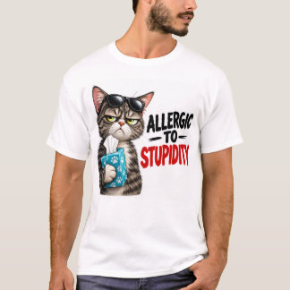 Allergisk mot dumhet katt t shirt