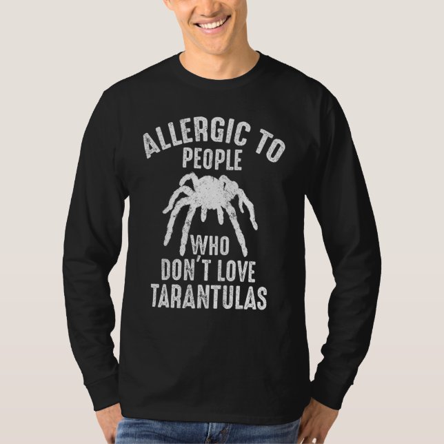 Allergiska mot människor som inte använder Kärlek  T Shirt (Framsida)