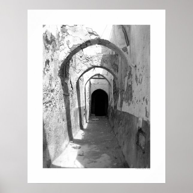 Alley Poster (Framsidan)