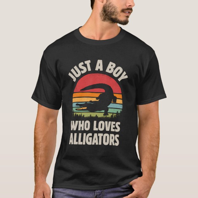 Alligator bara en pojke som Kärlek reptiles Retro  T Shirt (Framsida)