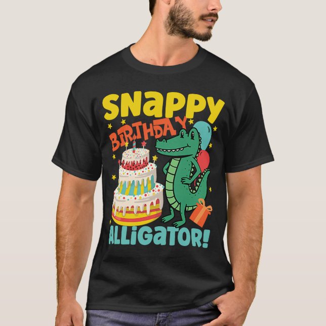 Alligator Snappy Birthday Alligator T Shirt (Framsida)