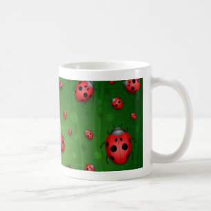 Allt är fullt av nyckelpigor kaffemugg