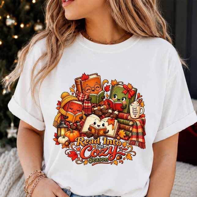 Allt Bokad för Hösten Rolig T-shirt Design (all booked for autumn tshirt, autumn book lover shirt, fall reading tee, cozy autumn tshirt, bookish)