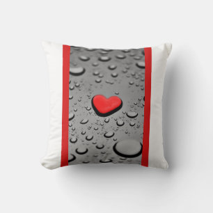 Allt du behöver är kärlek - Heart Rainfall Dekorat Kudde