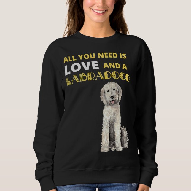 Allt du behöver är Kärlek och en labradoodle Hund T Shirt (Framsida)