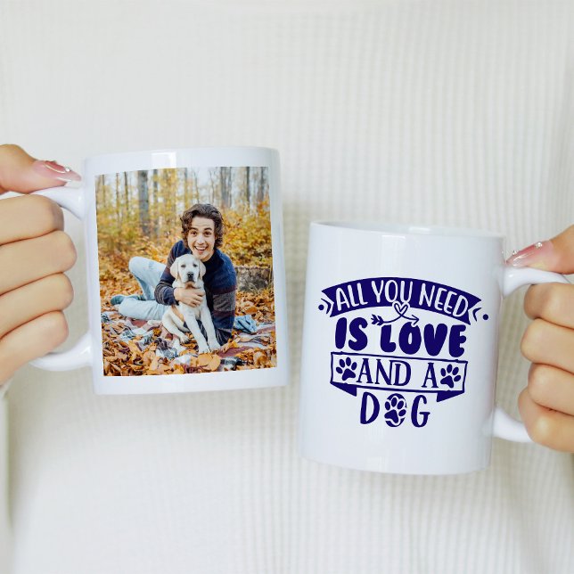 Allt du behöver är kärlek och ett hundfoto kaffemugg (Skapare uppladdad)