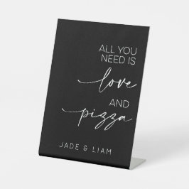 Allt du behöver är Kärlek och Pizza Bröllop monokr