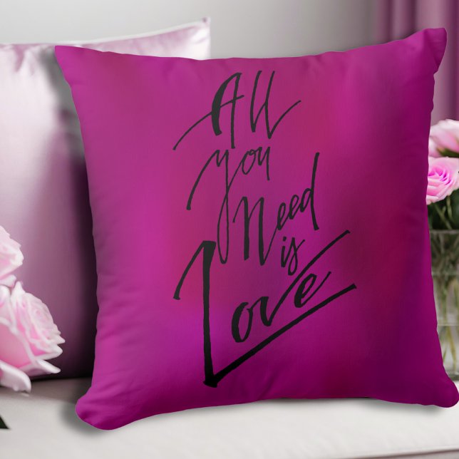 "Allt du behöver är Kärlek" romsk Rosa Kudde ("All You Need Is Love" Romantic Pink Throw Pillow)