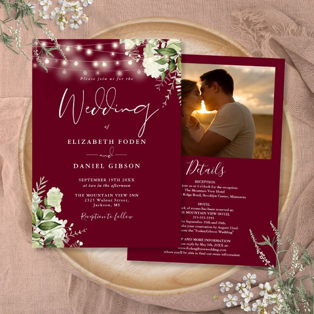Allt i en burgundergrönsaksljus fotobryllop inbjudningar (All In One Burgundy Greenery Light Photo Wedding Invitation)