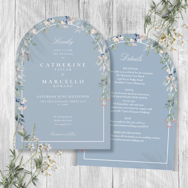 Allt i en Elegant, Dusty Blue Blommigt Arch Bröllo Inbjudningar (All In One Elegant Dusty Blue Floral Arch Wedding Invitation)
