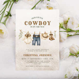 Allt i en Little Cowboy Klädstreck Babyfirande Inbjudningar