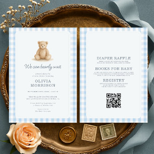 Allt i en nallebjörn Blå Gingham Baby Shower Inbjudningar