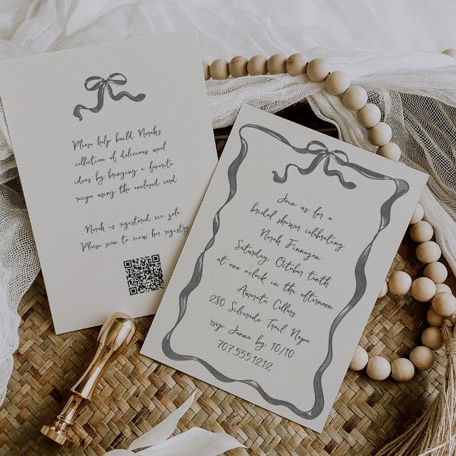 Allt i en romsk Bow Handskriftlig Möhippa Inbjudningar (Skapare uppladdad)