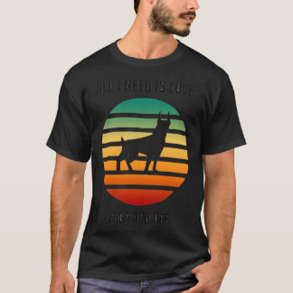 Allt jag behöver är kärlek och yoga och en hund ;  t shirt