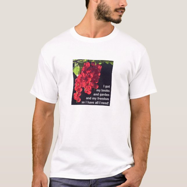 Allt jag behöver (ljus) T-Shirt (Framsida)