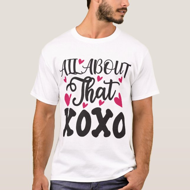 Allt om xoxo T-Shirt (Framsida)