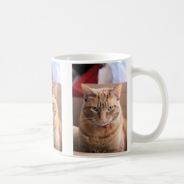 Allvarlig Kaffemugg (Höger)