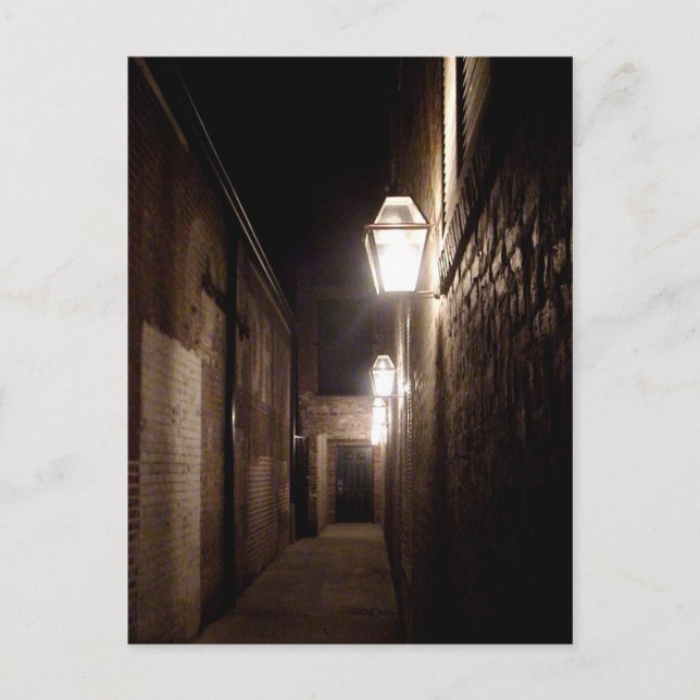 Ally in Natchitoches, Louisiana with Gas Lamps Pos Vykort (Framsida)