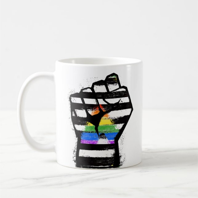Ally Pride Knutnäve T-Shirt Kaffemugg (Vänster)
