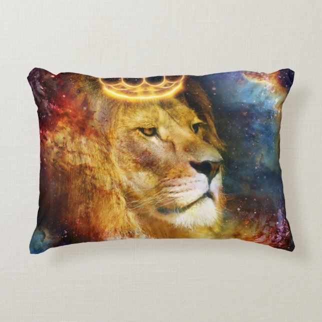 Almofada Retangular Leão de Judá Cósmico Prydnadskudde (Framsidan)