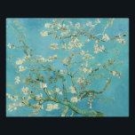 Almond Blommars av Vincent van Gogh Fototryck<br><div class="desc">Almond Blommars från är en grupp av flera målningar som gjordes 1888 och 1890 av Vincent van Gogh i Arles och Saint-Rémy, Södra Frankriket av blommande mandel träd. Blommar träd var speciellt för Van Gogh. De representerade uppvaknande och hopp. Han njöt dem estetiskt och fann glädje i att måla blommar...</div>