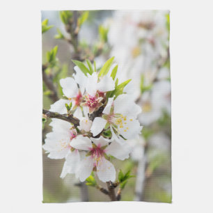 Almond blooming kökshandduk