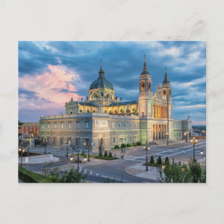 Almuneda cathedral i Madrid Vykort