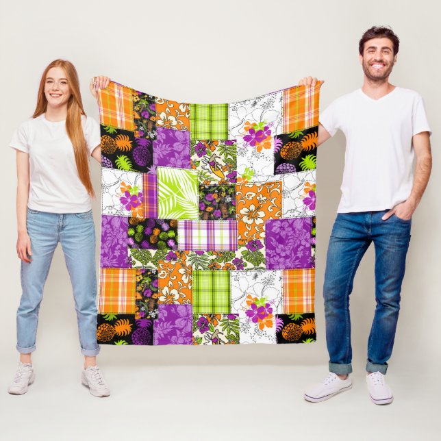 Aloha Patchwork Hawaiian Tropical Prints- Violet Fleecefilt (På plats)