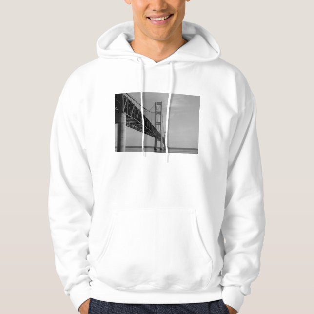 Along Mackinac Bridge Grayscale Sweatshirt Med Luva (Framsida)