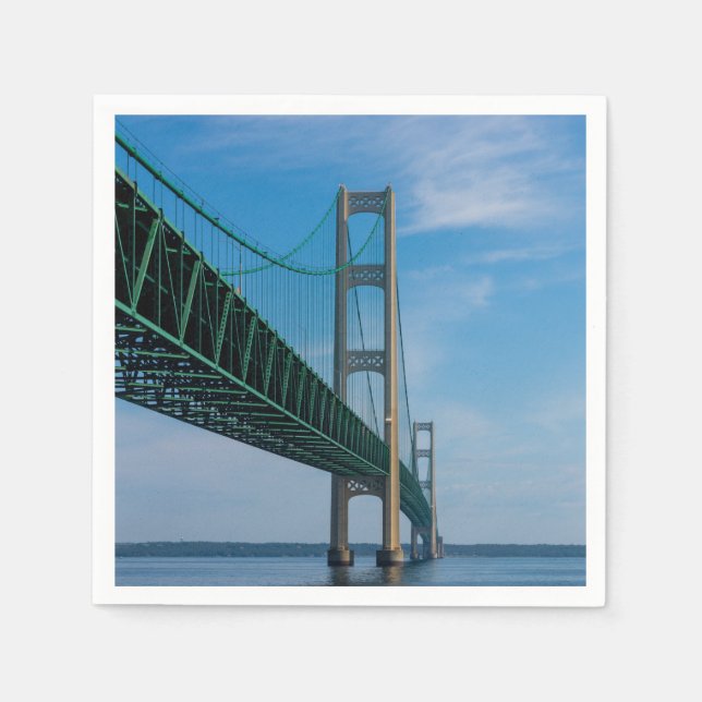 Along Mackinac Bridge Pappersservett (Framsidan)