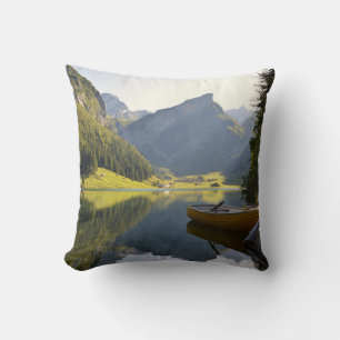 Alp sjö i Schweiz Kudde