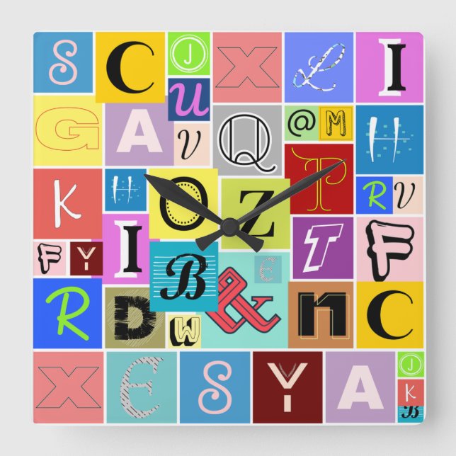 Alphabet Fyrkantig Klocka (Framsida)