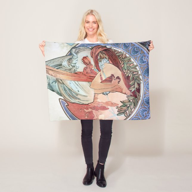 Alphonse Mucha Fleecefilt (På plats)