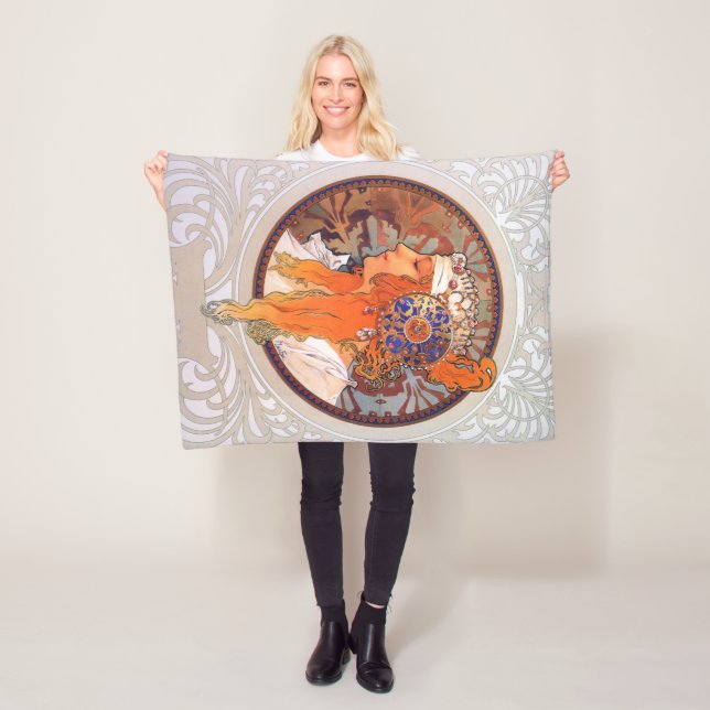 Alphonse Mucha Fleecefilt (På plats)