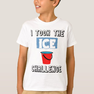 Als-is ösregnar utmaning t-shirt