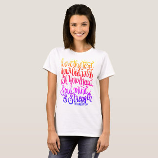 Älska bokstäver för Lord Din Gud Scripture Räcka T Shirt