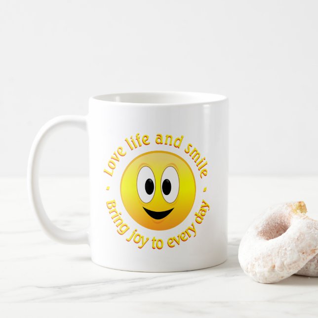 Älska Livet Och Sprid Glädje Glad Ansikte Kaffemugg (Med munk)