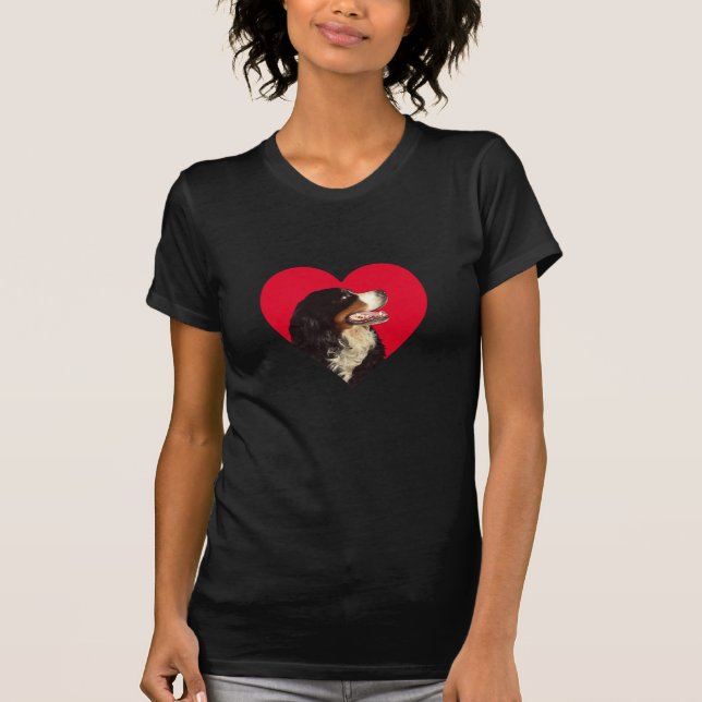 Älska min Bernese berghund T Shirt (Framsida)