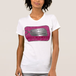 Älska min hjälteflygvapenmamma t-shirt