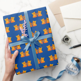 Älska söta orange kattungar på blå bakgrund presentpapper