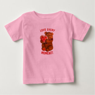 Älska varje ögonblick! Teddybjörn och hjärta T Shirt