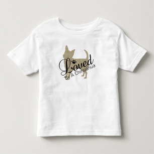 Älskad Av En Chihuahua Småbarns T-Shirt