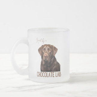 Älskad av en chokladlabrador hundälskare frostad glasmugg