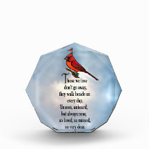 Älskad" dikt för kardinal "så