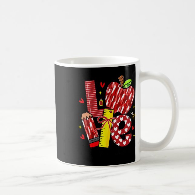 Älskar Apple Pencil Lärarliv Bågformade Hjärtan Ro Kaffemugg (Höger)